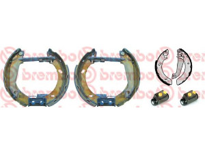 BREMBO K 24 032 stabdžių trinkelių komplektas 
 Techninės priežiūros dalys -> Papildomas remontas