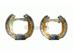 BOSCH 0 204 114 012 stabdžių trinkelių komplektas 
 Techninės priežiūros dalys -> Papildomas remontas
4271 11, 4271 12, 4271 11, 4271 12