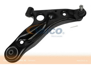 VAICO V64-0065 vikšro valdymo svirtis 
 Ašies montavimas/vairavimo mechanizmas/ratai -> Valdymo svirtis/pasukamosios svirties sujungimas -> Vairo trauklės (valdymo svirtis, išilginis balansyras, diago
54530-4A00D, 45201-M68K00