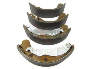 MAXGEAR 19-0227 stabdžių trinkelė 
 Stabdžių sistema -> Būgninis stabdys -> Stabdžių įdėklas/ trinkelė
1605 590, 1605 689, 1605 774, 1605 792