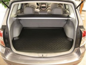 CARBOX 207544000 bagažinės / krovinių skyriaus guminis kilimėlis 
 Vidaus įranga -> Bagažinė