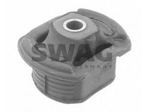 SWAG 10 79 0029 stebulės laikiklio įvorė 
 Ašies montavimas/vairavimo mechanizmas/ratai -> Ašies atrama/ašies korpusas/ašies montavimas -> Pasukamojo veleno sujungimas
123 351 10 42