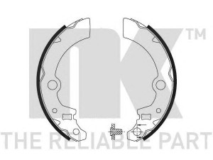 NK 2752692 stabdžių trinkelių komplektas 
 Techninės priežiūros dalys -> Papildomas remontas
4706738, 5320076G00, 5320076G10