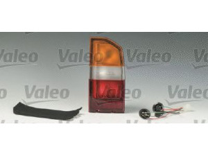 VALEO 084532 kombinuotas galinis žibintas 
 Kėbulas -> Transporto priemonės galas -> Kombinuotas galinis žibintas/dalys -> Kombinuotas galinis žibintas
35650-60A22, 3565060A22