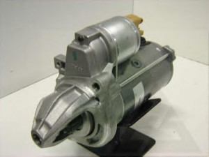 AES 14.130.033 starteris 
 Elektros įranga -> Starterio sistema -> Starteris
0031512901, 0031515001, 0031519801