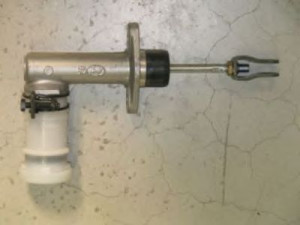 AISIN QY-030 pagrindinis cilindras, sankaba 
 Sankaba/dalys -> Sankabos valdymas -> Pagrindinis cilindras
41650-H1000