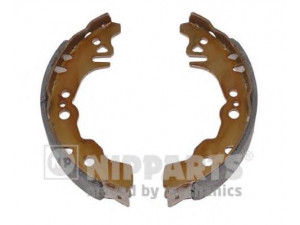 NIPPARTS N3506023 stabdžių trinkelių komplektas 
 Techninės priežiūros dalys -> Papildomas remontas
04495-B1030, 04495-B1140, 04495-B1170