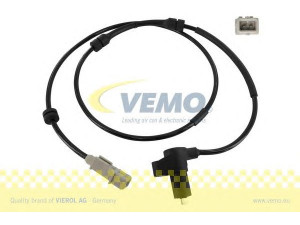 VEMO V22-72-0083 jutiklis, rato greitis 
 Stabdžių sistema -> Vairavimo dinamikos kontrolė
4545.32, 4545.45, 4545.32, 4545.45