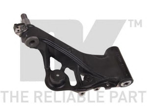 NK 5012349 vikšro valdymo svirtis 
 Ašies montavimas/vairavimo mechanizmas/ratai -> Valdymo svirtis/pasukamosios svirties sujungimas -> Vairo trauklės (valdymo svirtis, išilginis balansyras, diago
7769900