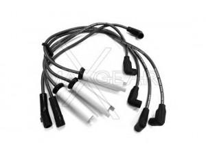 MAXGEAR 53-0022 uždegimo laido komplektas 
 Kibirkšties / kaitinamasis uždegimas -> Uždegimo laidai/jungtys
NP1147A, NP1332