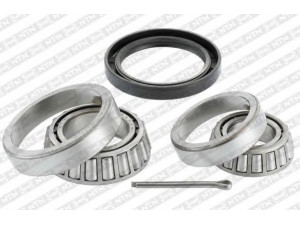 SNR R140.82 rato guolio komplektas 
 Ašies montavimas/vairavimo mechanizmas/ratai -> Rato stebulė/montavimas -> Rato guolis
3666951, 4488728, 1391-33-047, 1391-33-075