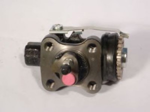AISIN WCT-055 rato stabdžių cilindras 
 Stabdžių sistema -> Ratų cilindrai
47530-36170