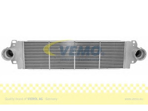 VEMO V15-60-1204 tarpinis suslėgto oro aušintuvas, kompresorius 
 Variklis -> Oro tiekimas -> Įkrovos agregatas (turbo/superįkrova) -> Tarpinis suslėgto oro aušintuvas
7H0 145 804 A, 7H0 145 804 B, 7H0 145 804 A