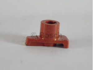 BOSCH 1 234 332 332 rotorius, skirstytuvas 
 Kibirkšties / kaitinamasis uždegimas -> Degimo skirstytuvas/dalys
1604959