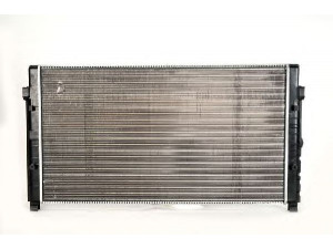 THERMOTEC D7W019TT radiatorius, variklio aušinimas 
 Aušinimo sistema -> Radiatorius/alyvos aušintuvas -> Radiatorius/dalys
7D0.121.253, 7D0121253
