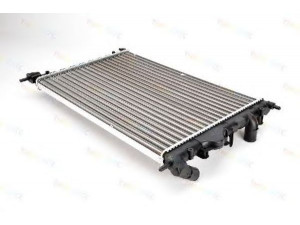 THERMOTEC D7R028TT radiatorius, variklio aušinimas 
 Aušinimo sistema -> Radiatorius/alyvos aušintuvas -> Radiatorius/dalys
77 00 838 135