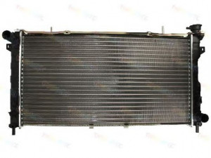 THERMOTEC D7Y025TT radiatorius, variklio aušinimas 
 Aušinimo sistema -> Radiatorius/alyvos aušintuvas -> Radiatorius/dalys
4677523AA, 4809168AC, 4809219AD