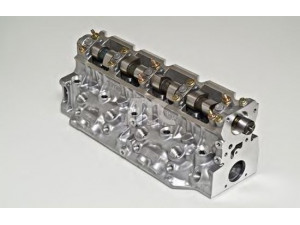 AMC 908144K cilindro galvutė 
 Variklis -> Cilindrų galvutė/dalys -> Cilindrų galvutė