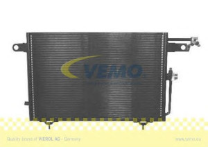 VEMO V15-62-1002 kondensatorius, oro kondicionierius 
 Oro kondicionavimas -> Kondensatorius
4A0 260 401 AB, 4A0 260 401 AC