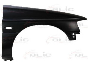 BLIC 6504-04-2530314P sparnas 
 Kėbulas -> Kėbulo dalys/ sparnas/buferis -> Sparnas/montavimo dalys
1 061 933, 1006278