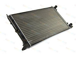 THERMOTEC D7W031TT radiatorius, variklio aušinimas 
 Aušinimo sistema -> Radiatorius/alyvos aušintuvas -> Radiatorius/dalys
7211893, 7258107, 95VW8005AB, 7M0.121.253 B
