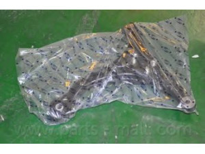 PARTS-MALL PXCAA-024LR vikšro valdymo svirtis 
 Ašies montavimas/vairavimo mechanizmas/ratai -> Valdymo svirtis/pasukamosios svirties sujungimas -> Vairo trauklės (valdymo svirtis, išilginis balansyras, diago
545013K000, 545013K050, 545013K060