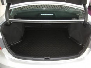 CARBOX 208136000 bagažinės / krovinių skyriaus guminis kilimėlis 
 Vidaus įranga -> Bagažinė