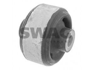 SWAG 30 94 5321 valdymo svirties/išilginių svirčių įvorė 
 Ašies montavimas/vairavimo mechanizmas/ratai -> Valdymo svirtis/pasukamosios svirties sujungimas -> Montavimas/sutvirtinimas
4D0 407 516 A, 4D0 407 516 C