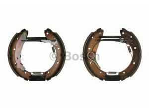 BOSCH 0 204 114 556 stabdžių trinkelių komplektas 
 Techninės priežiūros dalys -> Papildomas remontas
16 100 913 80, 4241 4J, 4241 7A