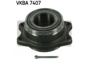 SKF VKBA 7407 rato guolio komplektas 
 Ašies montavimas/vairavimo mechanizmas/ratai -> Rato stebulė/montavimas -> Rato guolis
MB892400, MR403968