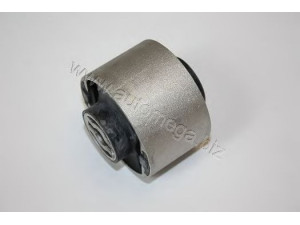 AUTOMEGA 3004230319 valdymo svirties/išilginių svirčių įvorė 
 Ašies montavimas/vairavimo mechanizmas/ratai -> Valdymo svirtis/pasukamosios svirties sujungimas -> Montavimas/sutvirtinimas
0423319, 423319, 0423319, 423319