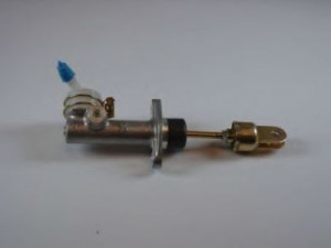 AISIN QM-009 pagrindinis cilindras, sankaba 
 Sankaba/dalys -> Sankabos valdymas -> Pagrindinis cilindras
MB012099