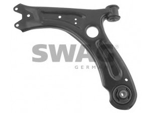 SWAG 30 94 4236 vikšro valdymo svirtis 
 Ašies montavimas/vairavimo mechanizmas/ratai -> Valdymo svirtis/pasukamosios svirties sujungimas -> Vairo trauklės (valdymo svirtis, išilginis balansyras, diago
5C0 407 151 A, 5C0 407 151 B