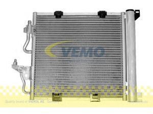 VEMO V40-62-0016 kondensatorius, oro kondicionierius 
 Oro kondicionavimas -> Kondensatorius
18 50 099, 93178961
