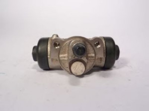 AISIN WCT-028 rato stabdžių cilindras
47550-35151