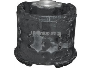 JP GROUP 1450301200 valdymo svirties/išilginių svirčių įvorė 
 Ašies montavimas/vairavimo mechanizmas/ratai -> Valdymo svirtis/pasukamosios svirties sujungimas -> Montavimas/sutvirtinimas
33311093662, 33316770454