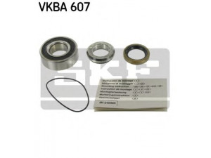 SKF VKBA 607 rato guolio komplektas 
 Ašies montavimas/vairavimo mechanizmas/ratai -> Rato stebulė/montavimas -> Rato guolis
4438573, 3981595, FA144301.00