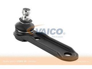 VAICO V46-9560 atramos/vairo trauklė 
 Ašies montavimas/vairavimo mechanizmas/ratai -> Sujungimai -> Atramos/vairo trauklė
77 01 464 037, 7701464037