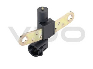 VDO S105757001Z jutiklis, alkūninio veleno impulsas 
 Kibirkšties / kaitinamasis uždegimas -> Impulsų generatorius
7700101970, 7700103069, 8200468645