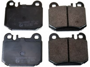 DENCKERMANN B111102 stabdžių trinkelių rinkinys, diskinis stabdys 
 Techninės priežiūros dalys -> Papildomas remontas
163 420 07 20, 163 420 09 20, 163 420 11 20