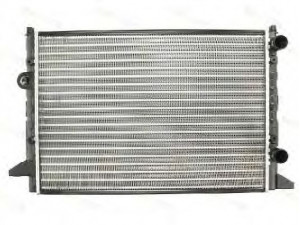 THERMOTEC D7W013TT radiatorius, variklio aušinimas 
 Aušinimo sistema -> Radiatorius/alyvos aušintuvas -> Radiatorius/dalys
3A0.121.253 AA, 3A0121253AA