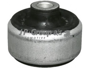 JP GROUP 1140201900 valdymo svirties/išilginių svirčių įvorė 
 Ašies montavimas/vairavimo mechanizmas/ratai -> Valdymo svirtis/pasukamosios svirties sujungimas -> Montavimas/sutvirtinimas
4D0407516A, 4D0407516C