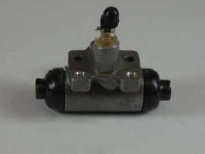 AISIN AH-003R rato stabdžių cilindras 
 Stabdžių sistema -> Ratų cilindrai
43300-S04-003, 43300-SH3-J01, 43300-SR3-003