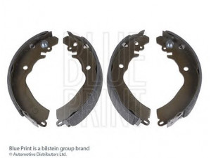 BLUE PRINT ADC44122 stabdžių trinkelių komplektas; stabdžių trinkelių komplektas, stovėjimo stabdis 
 Techninės priežiūros dalys -> Papildomas remontas
MB618192, MB618193, MB618194, MB699334