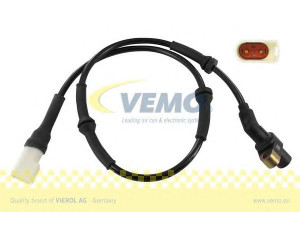VEMO V25-72-0012 jutiklis, rato greitis 
 Elektros įranga -> Jutikliai
1 011 346, 1 090 645, 96AB 2B372 BA