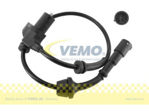 VEMO V10-72-1101 jutiklis, rato greitis 
 Elektros įranga -> Jutikliai
701 927 807 A, 701 927 807 F, 701 927 807 A