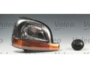 VALEO 086670 priekinis žibintas 
 Elektros įranga -> Priekinis žibintas/dalys -> Priekinis žibintas/įterp.
7701044038