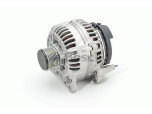BOSCH 0 124 615 026 kintamosios srovės generatorius 
 Elektros įranga -> Kint. sr. generatorius/dalys -> Kintamosios srovės generatorius
021 903 026 B, 955 603 017 00, 955 603 917 01