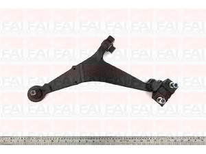 FAI AutoParts SS636 vikšro valdymo svirtis 
 Ašies montavimas/vairavimo mechanizmas/ratai -> Valdymo svirtis/pasukamosios svirties sujungimas -> Vairo trauklės (valdymo svirtis, išilginis balansyras, diago
95658978