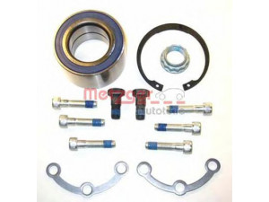 METZGER WM 151.30 rato guolio komplektas 
 Ašies montavimas/vairavimo mechanizmas/ratai -> Rato stebulė/montavimas -> Rato guolis
140 980 0616, 210 980 0516, A2109800516